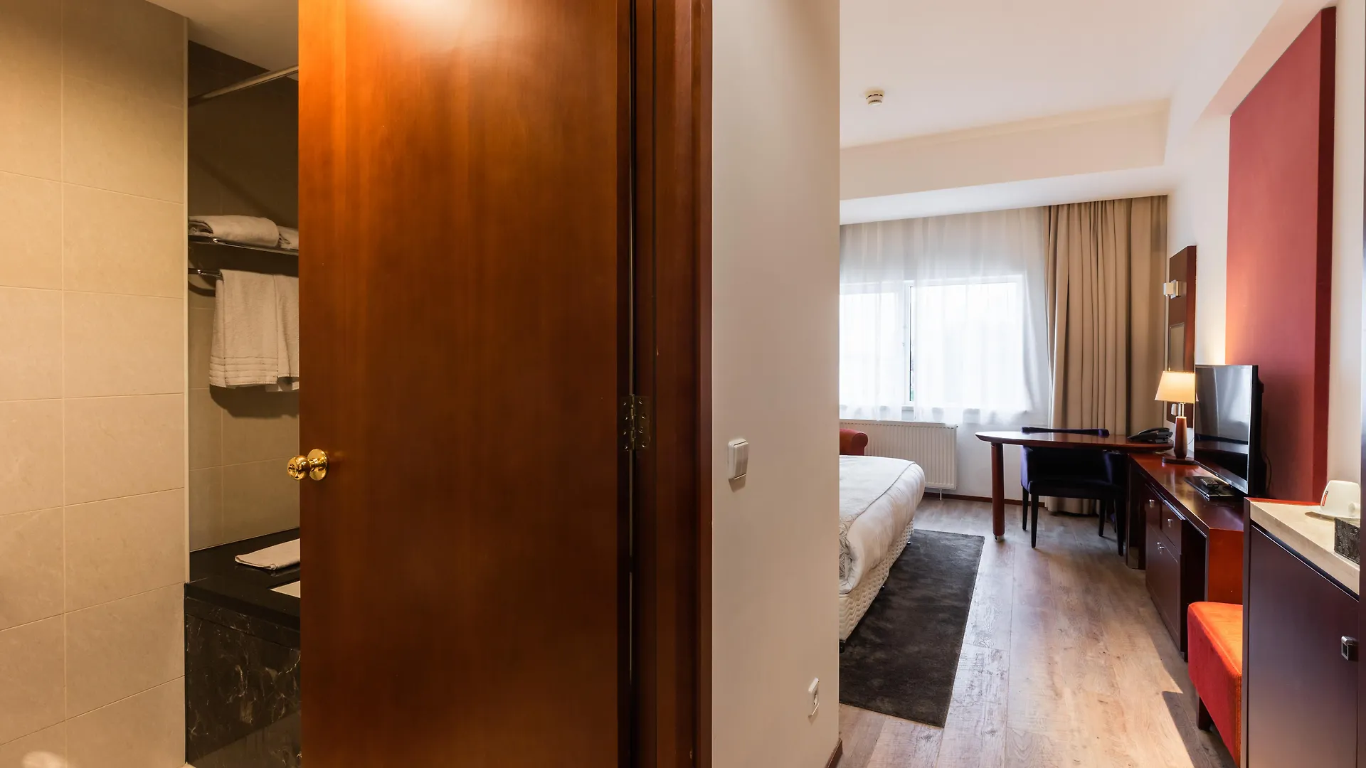 Shanghai Hotel Holland Delft